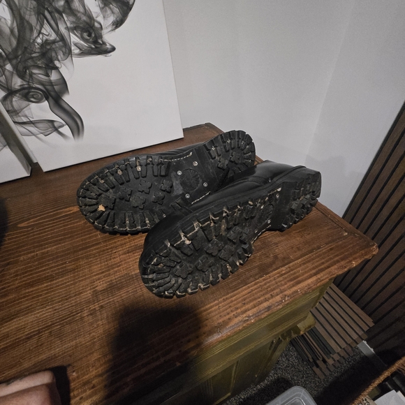 Underground Black Leather Women's Oxfords - Picture 7 of 8